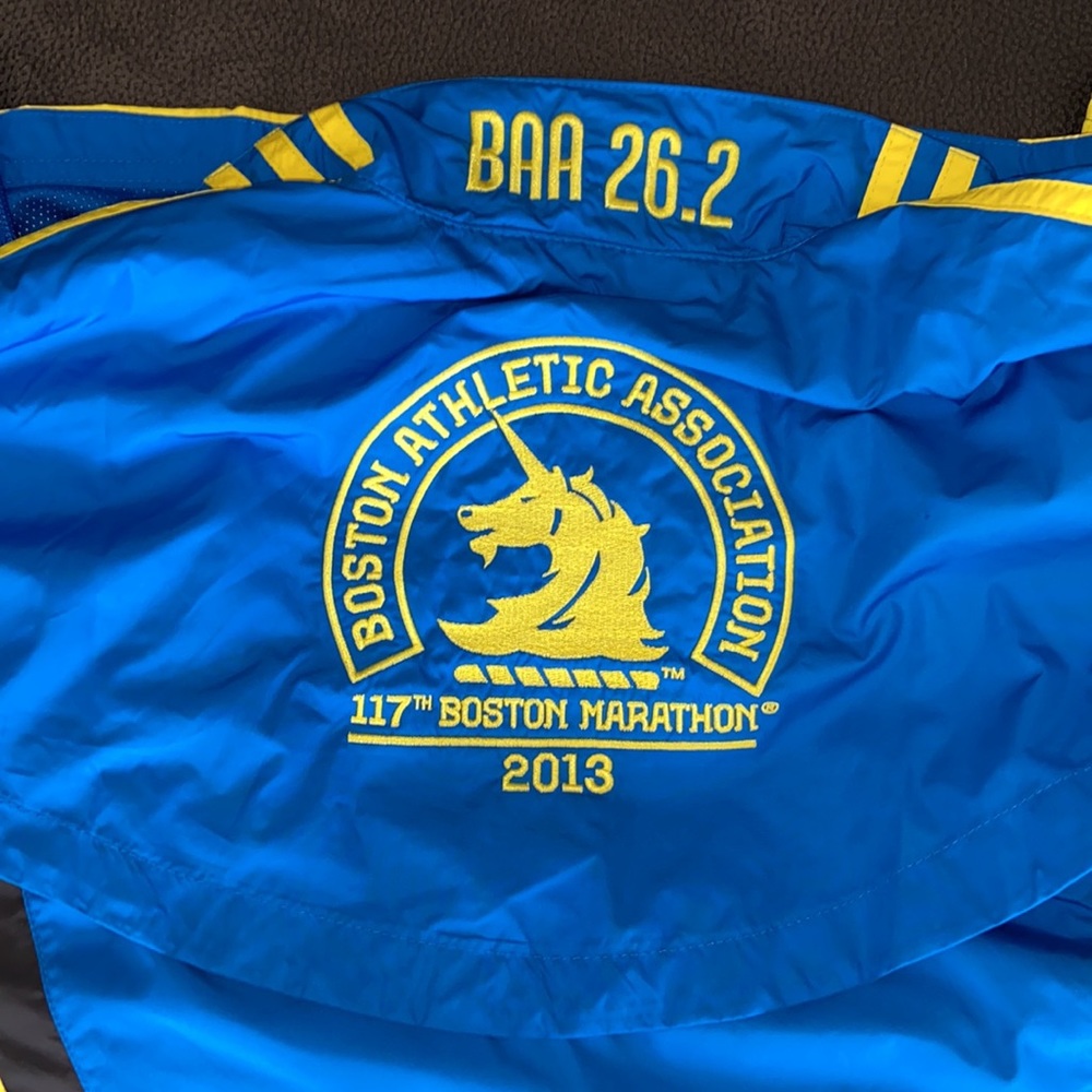 Adidas windbreaker - Picture 3 of 4